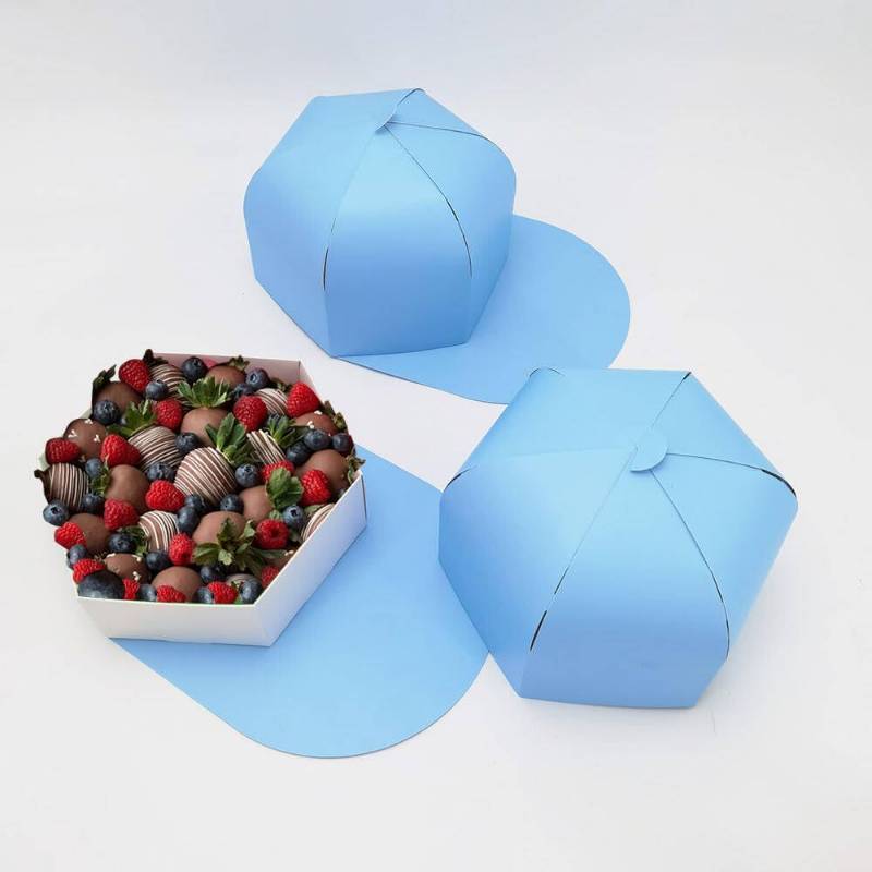 lot 46807 image: Baseball Cap Hat Shaped Gift Box for Fathers Day BABY Shower Gender Reveal Boy Birthday Decoration Party Treat Sweets Charcuterie Container (1) - Retail $16