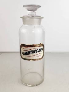 lot 58 image: Antique Apothecary Jar Ammoncarb Glass Apothecary Jar with Stopper