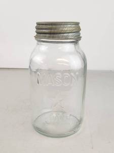 lot 62 image: Vintage Mason Jar Clear Glass With Zinc Lid Embossed