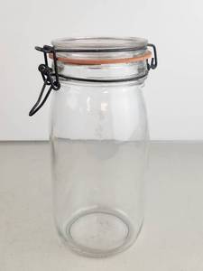 lot 66 image: Vintage Silex Glass Storage Jar