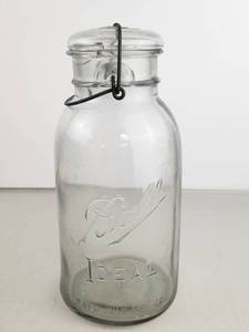 lot 68 image: Antique 1910-1923 Ball Ideal Quart Glass Canning Jar with Lid and Wire Bail