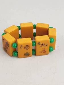 lot 74 image: Vintage Bakelite Mahjong Tile Bracelet Chunky Nice