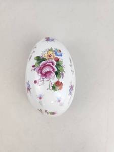 lot 79 image: Covered Porcelain Egg Box with Floral Decoration