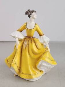 lot 80 image: Royal Doulton Stephanie HN 2807 Figurine Yellow Gown