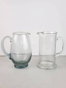 lot 175 image: Glass Pitcher Lot 2 Pieces Clear Beverage Jugs
