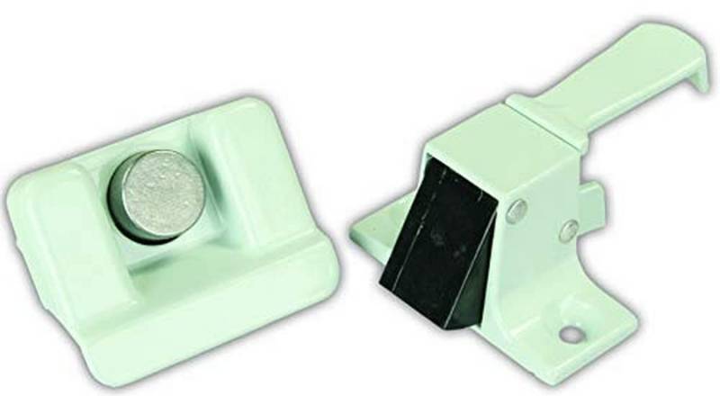 lot 58788 image: JR Products 10795 Coleman Screen Door Latch - Retail $17