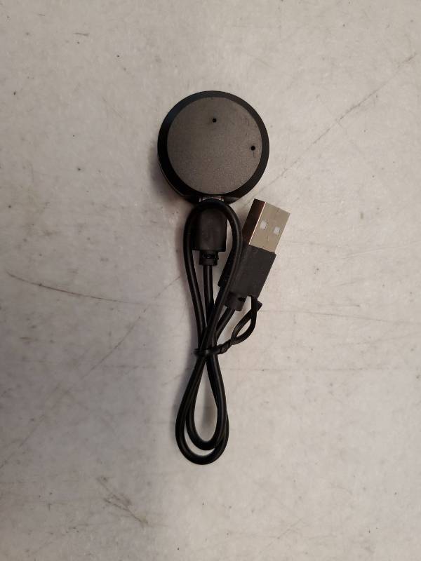 lot 58468 image: Round Magnetic USB Smartwatch Charging Cable - Retail $8