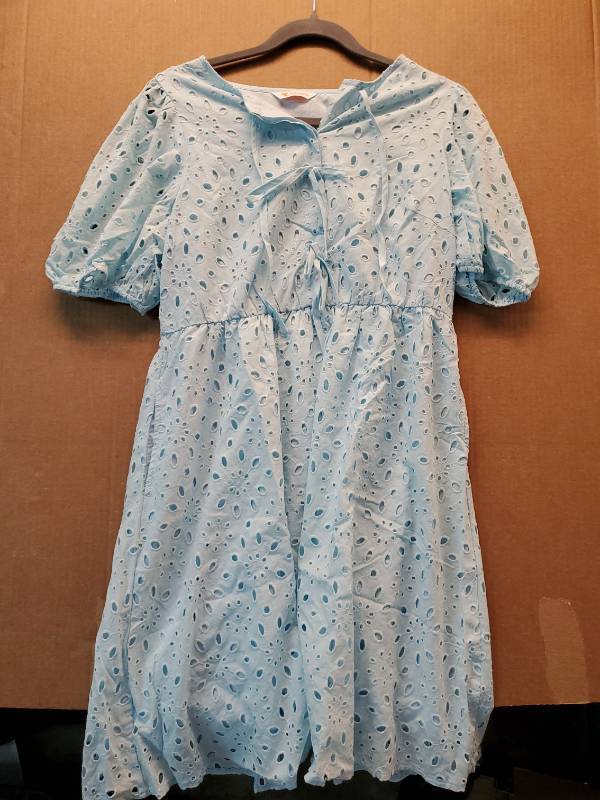 lot 46571 image: Light Blue Eyelet Cotton Babydoll Dress S - Retail $25