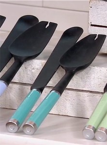lot 558 image: KitchenAid 2-Piece Classic Silicone Spatula Set