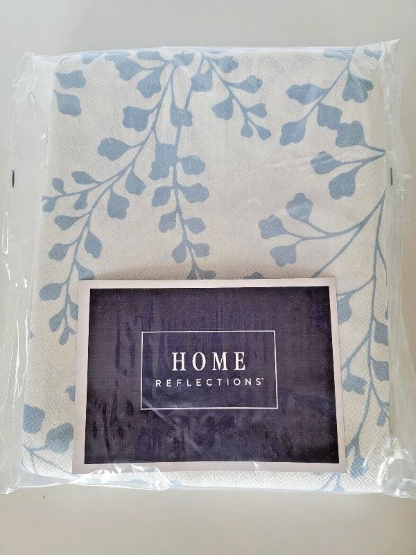 lot 85592 image: Home Reflections Blue Floral Shower Curtain