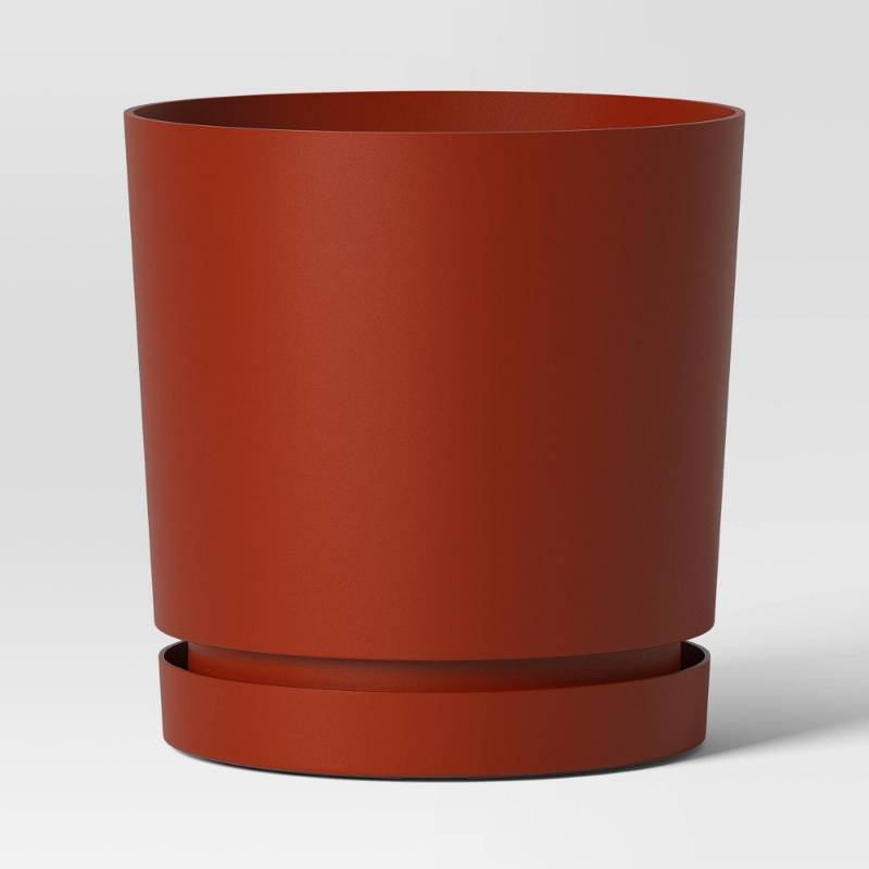 lot 1115 image: Recycled Resin Indoor Outdoor Planter Pot Red 6x6x6 - Room Essentials - Retail $20