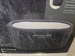 lot 518 image: $210 Bestway SaluSpa Arctic Ice Cold Plunge Bath
