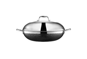 lot 1002 image: Hexclad Hybrid Wok with Lid 14