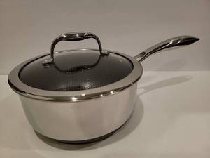 lot 1011 image: $139 HexClad 3-QT Hybrid Nonstick Saucier with Lid, Induction Ready  Stay-Cool Handles, Dishwasher and Oven Safe up to 900 F, Compatible with All Cooktops
