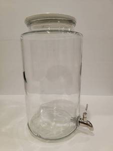 lot 1044 image: Lacor - 61951 - Glass Dispenser Jug - Buffet - Integrated Tap - Perfect for Water, Lemonade, Iced Coffee, Tea - Dishwasher Safe Jug - 5.5L.