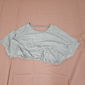 lot 3110 image: SOLY HUX Women Open Back Tops Workout Backless Tee Casual Athletic Shirts Short Sleeve Oversized Gym T Shirt Grey Medium