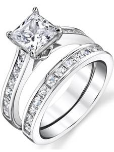 lot 2497 image: Bonndorf 4.3 Carats Sterling Silver Cubic Zirconia Bridal Set Engagement Wedding Ring Bands Princess Cut