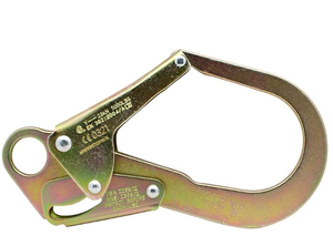 lot 8346 image: Cold Steel Carabiner 2352.12 Fall Protection Lanyard Hook