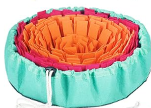 lot 20413 image: NEECONG Pet Snuffle Mat Foldable Slow Feeder Bowl Mat - Stock image may not match actual product images