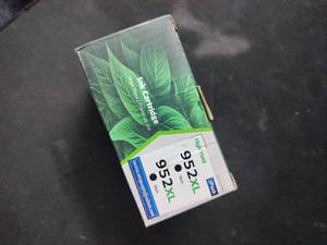 lot 8369 image: Ink Cartridge High Yield 952XL 952 2-Pack Black