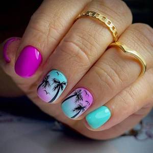 lot 10431 image: Short Square Press on Nails Summer Fake Nails Ombre Acrylic Nails Press on with Coconut Trees Design Red Blue Nail Tips Full Cover Glossy False Nails Artificial Stick on Nail for Women 24PCS
