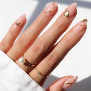 lot 2054 image: Glamnetic Press On Nails - Short Almond, Glossy Fake Nails 30 Pc Full Kit