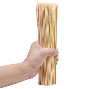 lot 4082 image: 200PCS 6 inch Bamboo Skewers for BBQ,Appetizer,Fruit,Cocktail,Chocolate Fountain,Kitchen, Grilling,Crafting and Party. More Size Choices 68101236