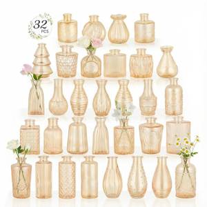 lot 5799 image: Ruckae Glass Bud Vases Mini Flower Vase 32-Pack Gold