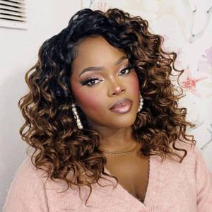 lot 12049 image: ToyoTress Ocean Wave Crochet Hair 9 Inch 8 Pack