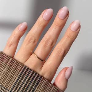 lot 14253 image: Glamnetic Press On Nails - Short Oval, Glossy Fake Nails 30 Pc Full Kit