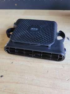 lot 20009 image: Dual-Direction USB Car Fan Model Z17B 5V 2A 10W