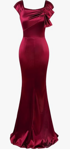 lot 2414 image: Muxxn ladies red dress size m