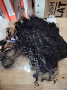 lot 2155 image: Ladies black haired wig