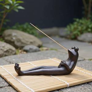 lot 6088 image: wfljl Frog Incense Burner & Holder, Ceramic Ash Catcher Tray