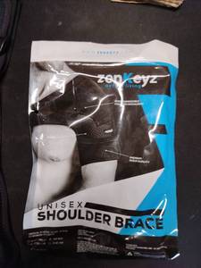 lot 14021 image: Zenkeyz Unisex Shoulder Brace