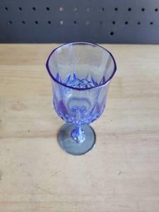 lot 19751 image: Mini Blue Cut Crystal Wine Testers, Plastic, 24 Pcs