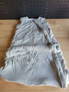 lot 20201 image: Yoofoss Sleep Sack Sleeveless Wearable Blanket Size S0-6 Months