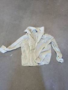 lot 20205 image: Urban Revivo Mens Long Sleeve Button Up Shirt Medium, Beige with Black Stripes