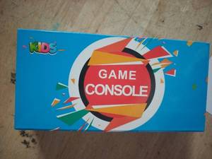 lot 4370 image: Kids Game Console Handheld Gaming Device