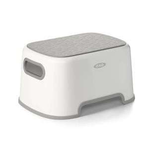 lot 9528 image: OXO Tot Step Stool
