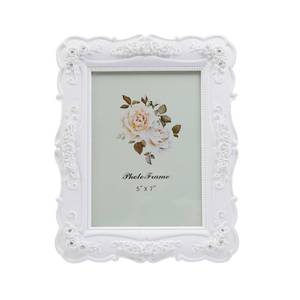 lot 12446 image: Coshar Rose Flower Design Picture Frame 5 x 7 Inch