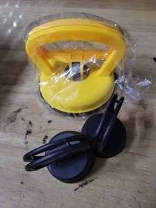 lot 20470 image: Car Dent Puller Suction Cup Tool Set