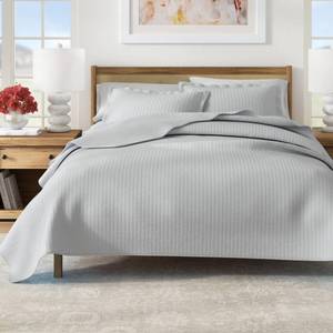 lot 13724 image: Great Bay Home 3-Piece Detailed Channel Stitch Quilt Set with Shams, Baby Blue, FullQueen, 90x90 Quilt and 20x26 Shams