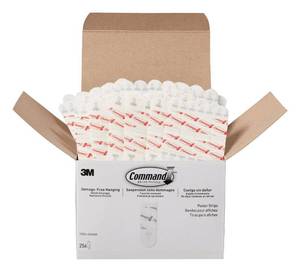 lot 8400 image: Command Poster Strips Value Pack, White, 256 Count