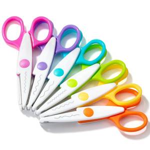 lot 10083 image: Mr. Pen- Craft Scissors Decorative Edge, 6 Pack, White & Vibrant
