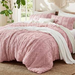 lot 13886 image: Bedsure Tufted Boho Comforter Set Queen (purple)