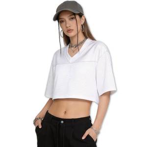 lot 14386 image: Jiveels Womens Y2K Crop Top Jersey V-Neck White XL