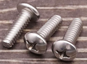 lot 8413 image: 10#-32  58 Pan Head Machine Screw, Phillips Drive, 304 Stainless Steel 18-8, Bright Finish, Fully Machine Thread, 50 Pcs