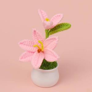 lot 14021 image: zbstream Handmade Crochet Lily Flowers, Light Pink, 2pcs