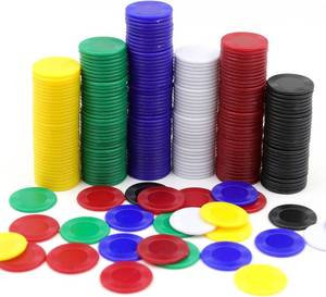 lot 14050 image: Darovly Plastic Poker Chips 600-Piece Set 6 Colors